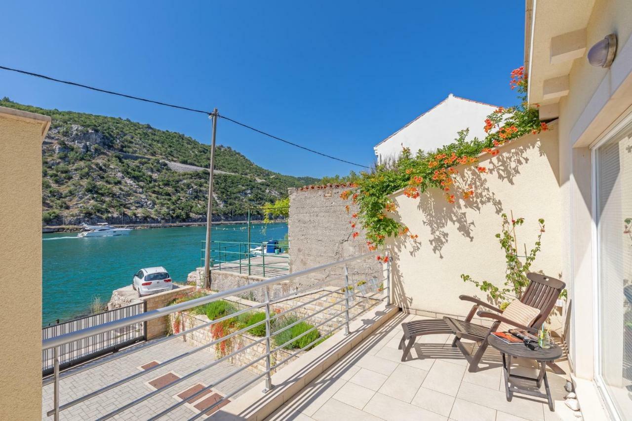 Villa Casia Мокошиця Екстер'єр фото